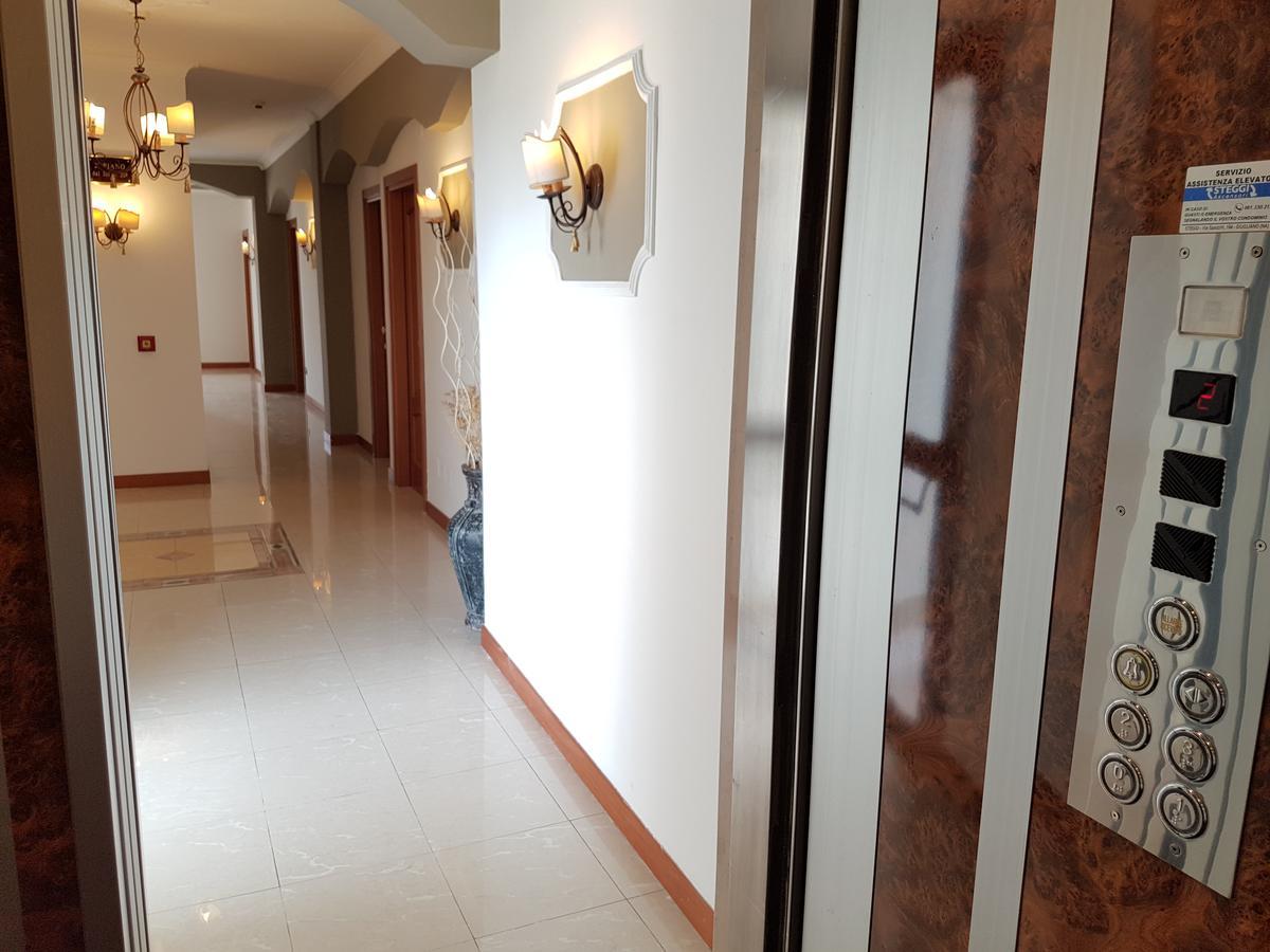 Joy 3* Castel Volturno