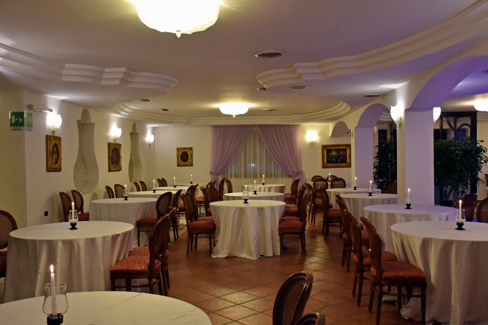 Joy Hotel