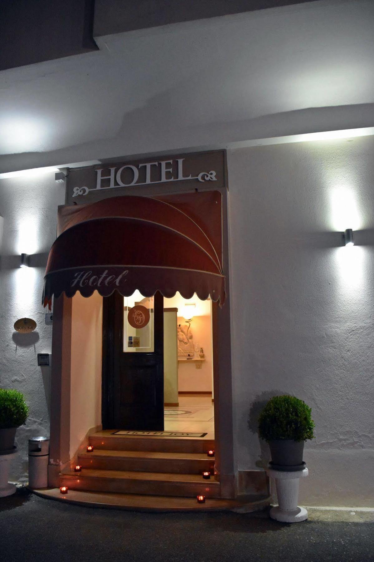 Joy 3* Castel Volturno
